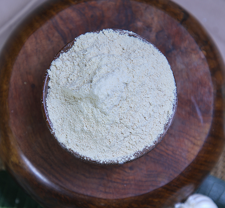Dehydrated garlic powder