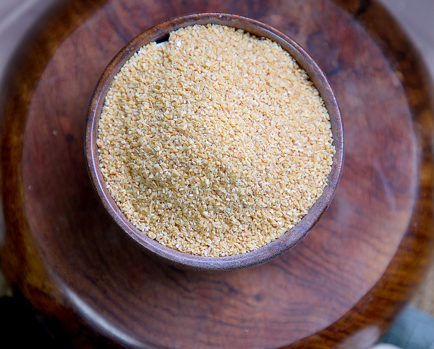 Dehydrated garlic granules
