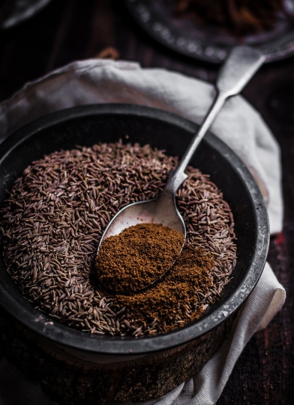 Cumin seeds & powder